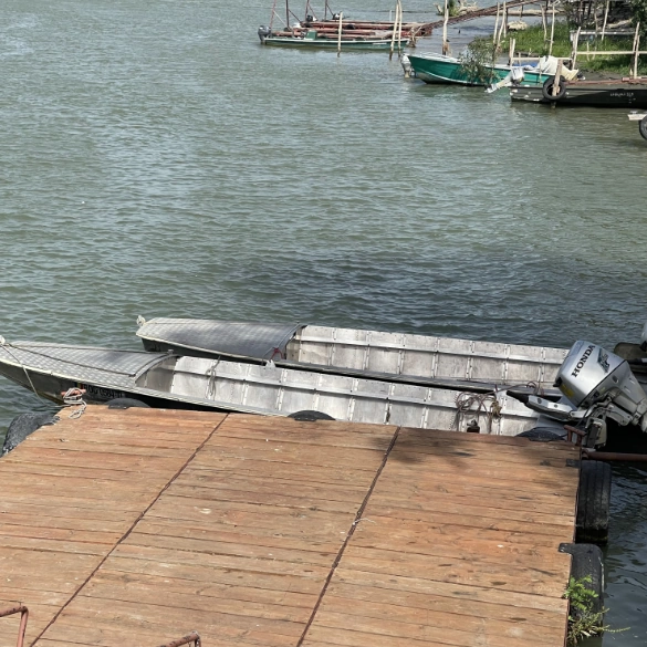 Plimbări cu barca la Pensiunea Pagaya